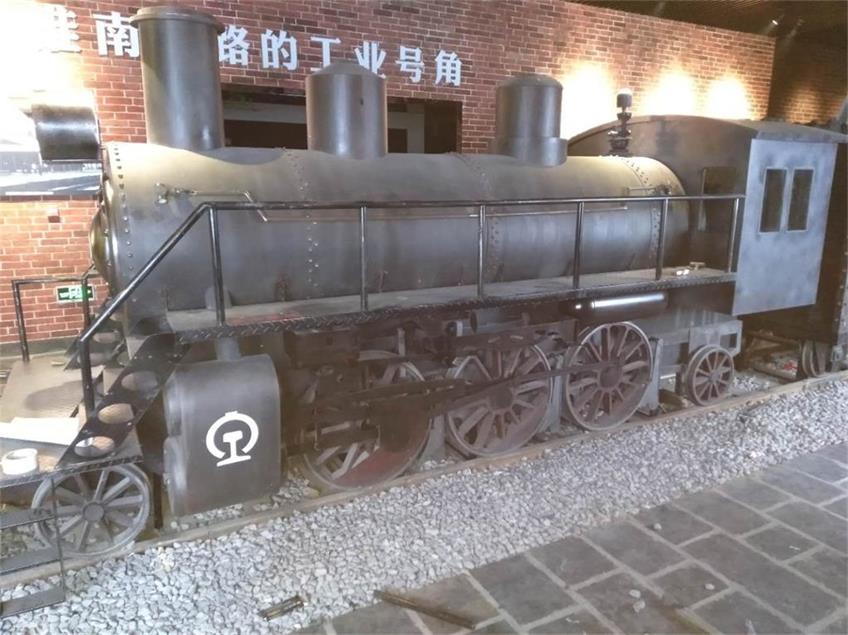 莘县蒸汽火车模型